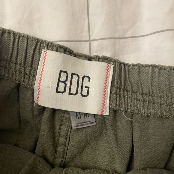 BDG shorts from Urban Outfitters - Picture 3 of 3